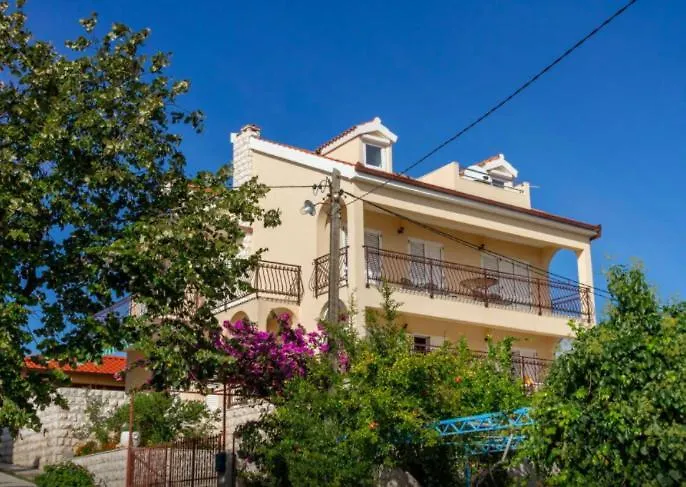 Madrugada House With Sea View Apartment Seget Vranjica