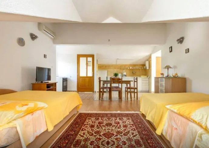 Madrugada House With Sea View Apartment Seget Vranjica